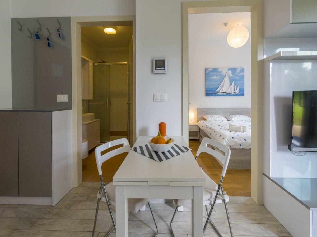 Apartments Mb Crikvenica Exterior photo